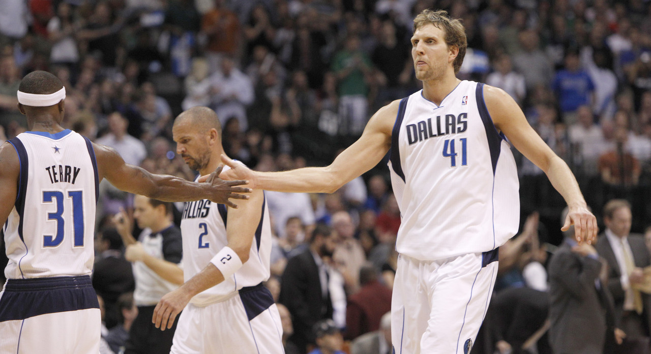 乐鱼体育在线登陆-韦德：11年独行侠围绕德克打造了完美阵容 特里的发挥是FMVP级别