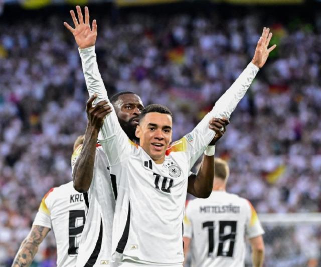 乐鱼体育app-纳帅：没想到对手这么软 罗伯逊：德国根本防不住